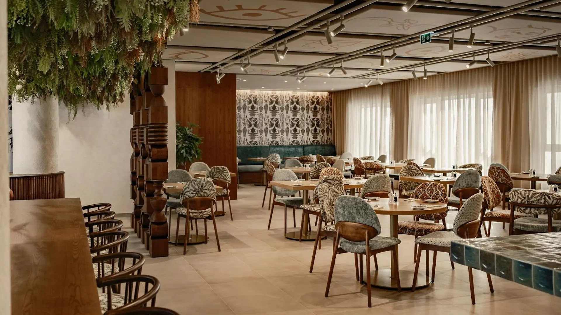 Hyatt Centric Malta Hotel San Ġiljan